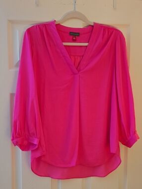 Vince Camuto Bright Fuchsia V-Neck Flow Blouse